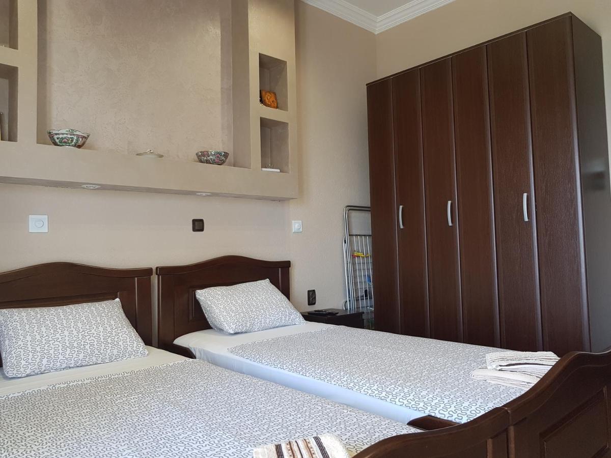 Luxury Apartment On The First Line ! Nea Kallikrateia エクステリア 写真